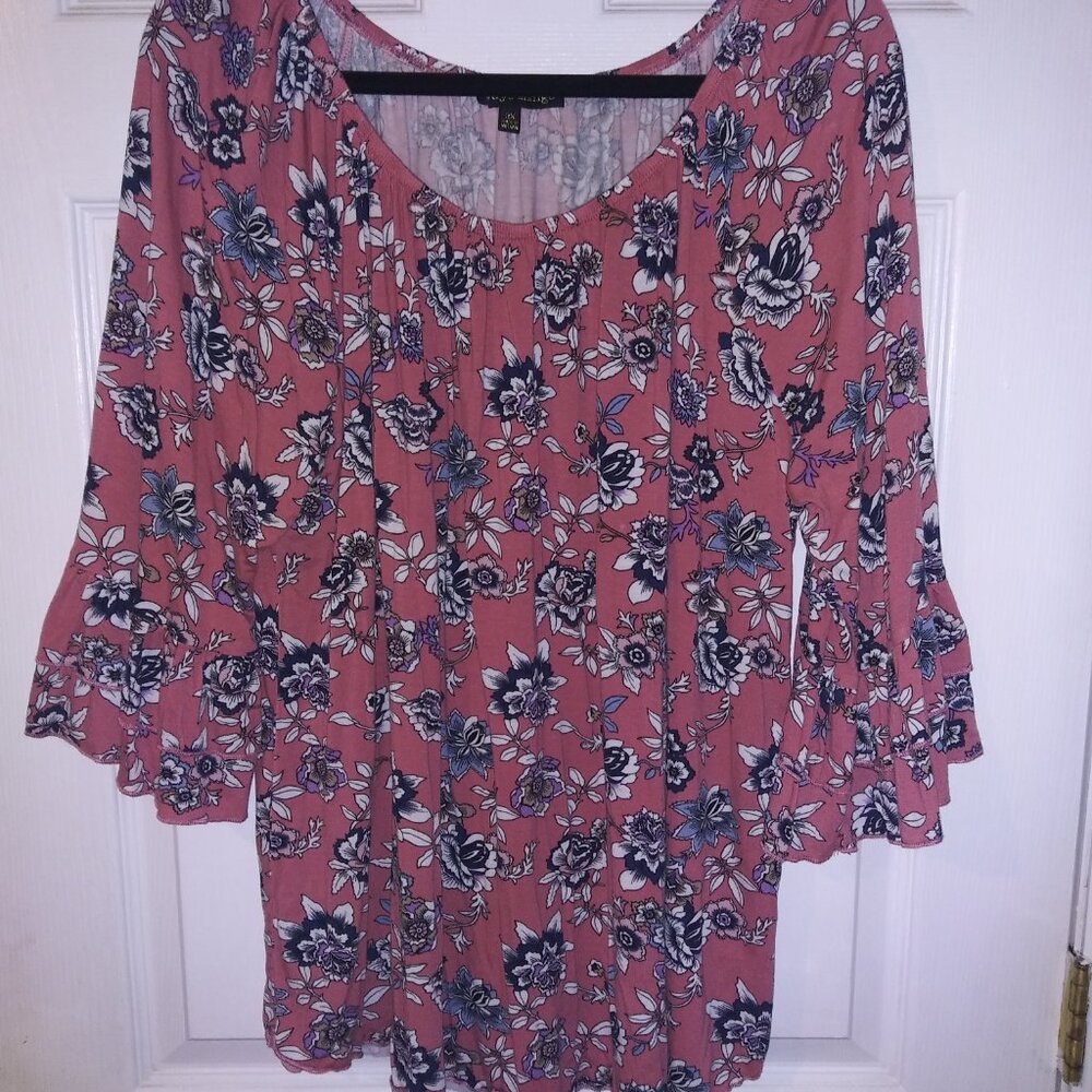 Womens blouse - Picture 5 of 5